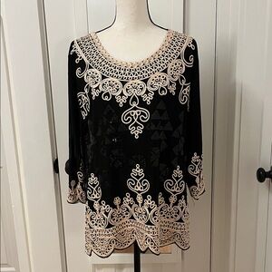 Nare Moda NWOT Silky Black Tunic Top w. Black Sequins & Gorgeous Embroidery